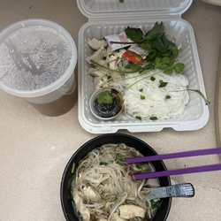 Pho Lan - Chicken Pho (large)
