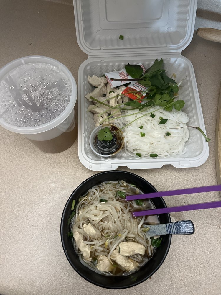 Pho Lan Logo