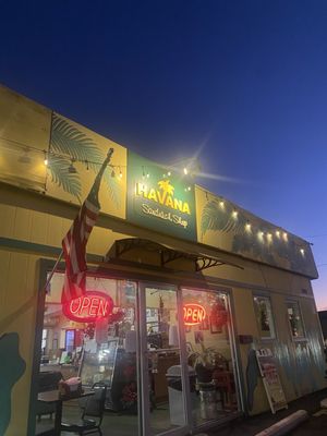 Havana Sandwich Shop by null