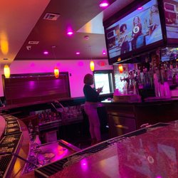 78 Lounge / Restaurant - Bar area