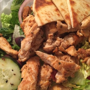 Vicky's Jurupa Valley - Greek Chicken Salad soooo yummy! - American Near Me - Riverside, California