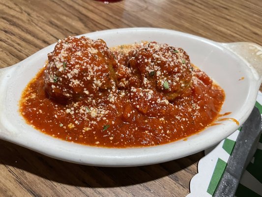 Giovanni's Family Italian Restaurant by null