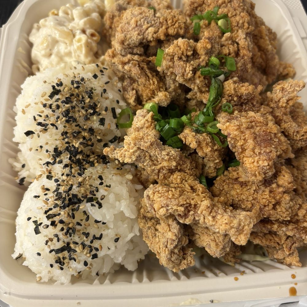 Diamond Head General Store - mochiko chicken, 2 scoops of rice and one mac - Hawaiian Near Me - San Bruno, California Diamond Head General Store - mochiko chicken, 2 scoops of rice and one mac - Hawaiian Near Me - San Bruno, California