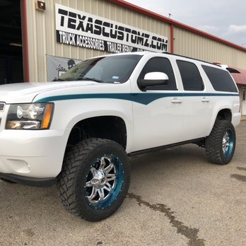 Texas Customs & Accessories - This is the owner's wife's vehicle that we lifted, custom painted, and colormatched accessories. - Auto Customization Near Me - Bryan, Texas Texas Customs & Accessories - This is the owner's wife's vehicle that we lifted, custom painted, and colormatched accessories. - Auto Customization Near Me - Bryan, Texas