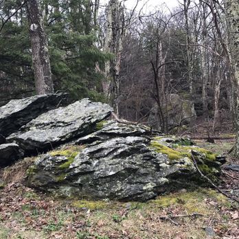 Skyland - Lovely outcropping of rocks - very impressive. - Resorts Near Me - Luray, Virginia