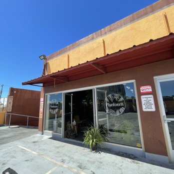 Plantoem - Cafes Near Me - Honolulu, Hawaii