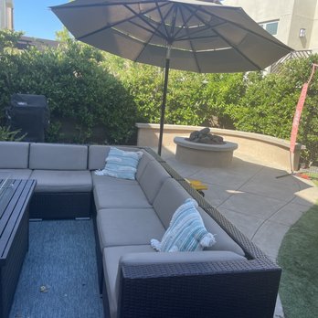 Favor Tree Care - Nicely trimmed bushes. - Tree Services Near Me - Santa Ana, California Favor Tree Care - Nicely trimmed bushes. - Tree Services Near Me - Santa Ana, California