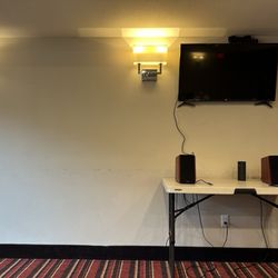 Holiday Inn Express & Suites Lantana - Conference Room?