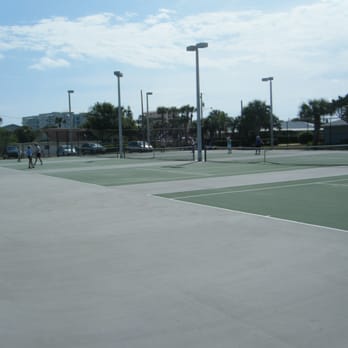 Detwiler Park - Even have lights - Tennis Near Me - New Smyrna Beach, Florida