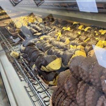 Sarkis Pastry - Bakeries Near Me - Anaheim, California Sarkis Pastry - Bakeries Near Me - Anaheim, California