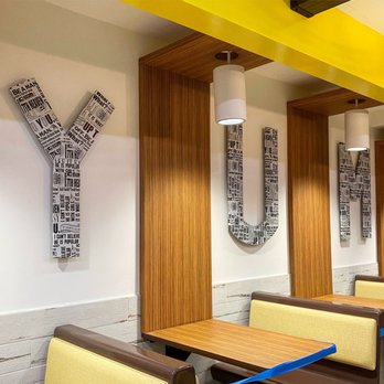 Big Tomy's - New interior - Burgers Near Me - Los Angeles, California