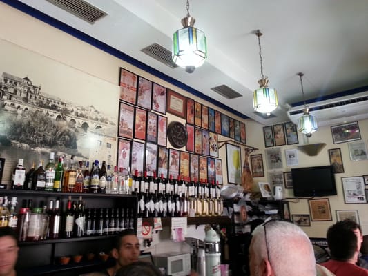 Bar Santos by null