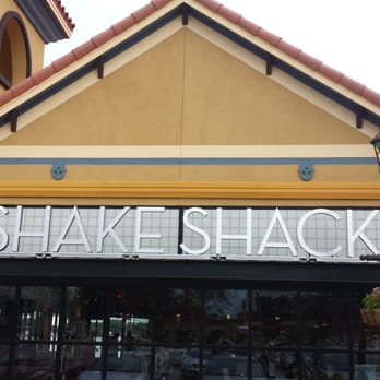 Shake Shack Winter Park - Burgers Near Me - Winter Park, Florida