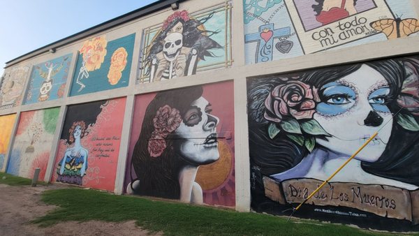 The Tulsa Arts District by null