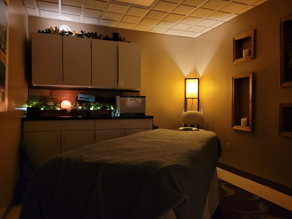 White Sage Spa Logo