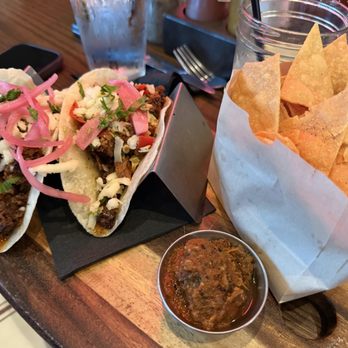 Gus's BBQ - Barbeque Near Me - Porter Ranch, California