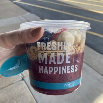 Nekter Juice Bar - Acai banana berry bowl! - Juice Bars & Smoothies Near Me - Flagstaff, Arizona Nekter Juice Bar - Acai banana berry bowl! - Juice Bars & Smoothies Near Me - Flagstaff, Arizona