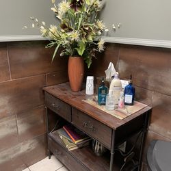 Cuvee Wine Table - Inside women's restroom