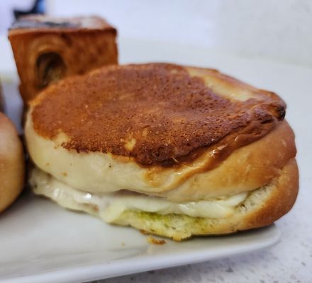 The Loaf Japanese Bakery & Cafe by null