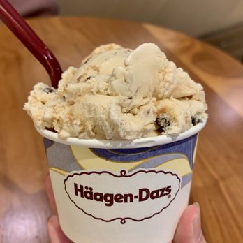 Häagen-Dazs - Mini scoop of Caramel Cone Ice Cream - Ice Cream & Frozen Yogurt Near Me - Gretna, Louisiana Häagen-Dazs - Mini scoop of Caramel Cone Ice Cream - Ice Cream & Frozen Yogurt Near Me - Gretna, Louisiana