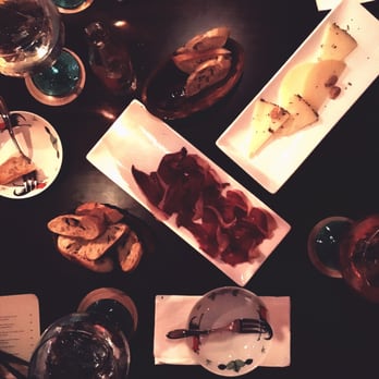 Ping Pong Gintonería - Delightful snacks followed by the drinks, loves the breads. Portions aren't very enough for four persons so we got extras. - Cocktail Bars Near Me - Hong Kong, HK Ping Pong Gintonería - Delightful snacks followed by the drinks, loves the breads. Portions aren't very enough for four persons so we got extras. - Cocktail Bars Near Me - Hong Kong, HK