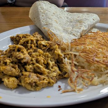 Jethro's Café and Tavern - Chorizo and egg scramble with hash browns and tortilla - Breakfast & Brunch Near Me - Tucson, Arizona