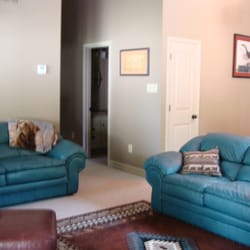 WildCat Cove Lodge - Open Living Room, and Dining !