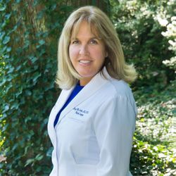 Mary Ella Carter, MD FACS - Dr Carter at Sibley