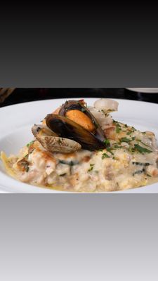 Le Sorelle Restaurant & Bar by null