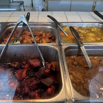 Great Wall Express - Bbq pork, chicken curry and other entree - Chinese Near Me - San Diego, California