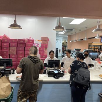 Mercado Gonzalez - Pasteleria - Mexican Near Me - Costa Mesa, California