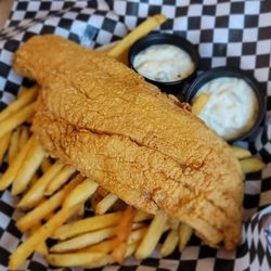 Partner's Pub & Grill - Fish n chips! Delicious