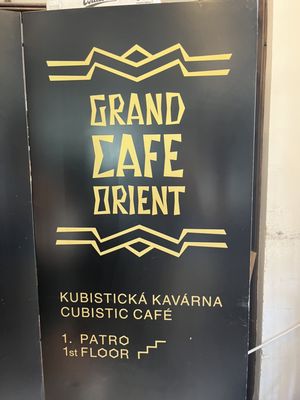 Grand Café Orient by null