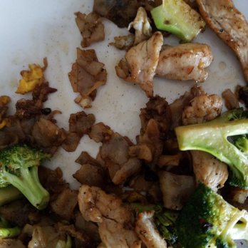 Eastern Classic Thai Restaurant - not good at all black oily sloppy pad see eww. - Thai Near Me - Redlands, California Eastern Classic Thai Restaurant - not good at all black oily sloppy pad see eww. - Thai Near Me - Redlands, California