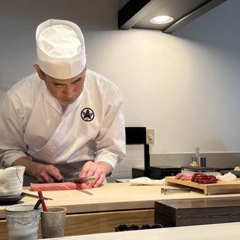 Kusano - Chef in action - Sushi Bars Near Me - Culver City, California Kusano - Chef in action - Sushi Bars Near Me - Culver City, California
