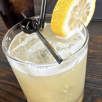 Casper’s Bistro - Whiskey Sour - American Near Me - Goodlettsville, Tennessee