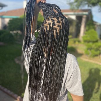 Sandra Braiding - Hair Stylists Near Me Sandra Braiding - Hair Stylists Near Me