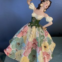 Bad Girls Antiques & Fine Collectibles - 50 pottery