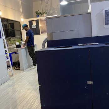 Laundré - Laundromat Near Me - San Francisco, California