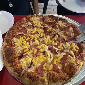 Michael Angelo's Pizzaria - Pizza Near Me - Ontario, California Michael Angelo's Pizzaria - Pizza Near Me - Ontario, California