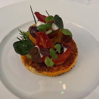 Petrus - Tarte fine - Isle of Wight tomatoes, St Maure de Touraine - French Near Me - London, XGL