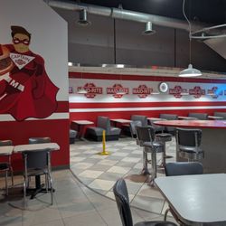 Maid-Rite - Interior