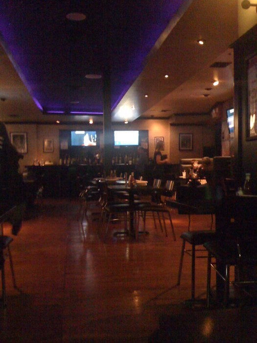 COACH’S SPORT’S BAR & GRILLE CLOSED Updated May 2024 187 Allyn St