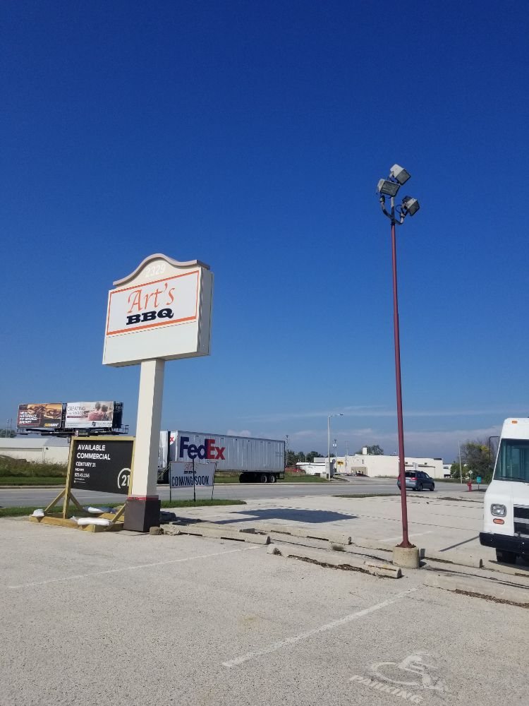 ART’S BBQ Updated October 2024 14 Reviews 2329 S Business Dr