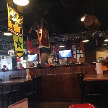 Dreamland BBQ - Barbeque Near Me - Mobile, Alabama