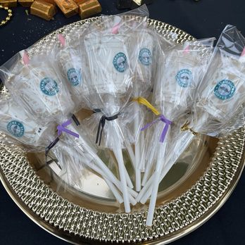The Crazy Cake Pop Lady - Desserts Near Me The Crazy Cake Pop Lady - Desserts Near Me