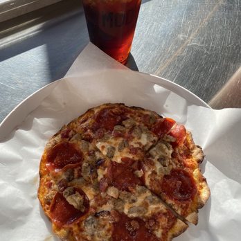 MOD Pizza - Mini Mad Dog - meat lovers - Pizza Near Me - Irvine, California MOD Pizza - Mini Mad Dog - meat lovers - Pizza Near Me - Irvine, California