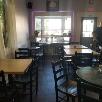 Abigail’s Bakery and Cafe - dining area is sunny - Bakeries Near Me - Henniker, New Hampshire Abigail’s Bakery and Cafe - dining area is sunny - Bakeries Near Me - Henniker, New Hampshire