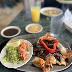 Mi Rancho - Steak and shrimp fajitas