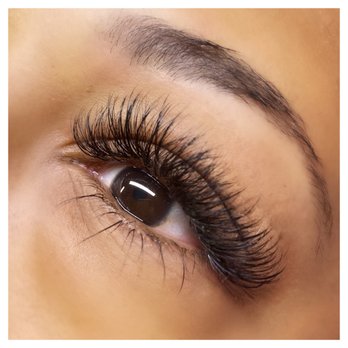 Vertueux Lash Studio - Wispy hybrid - Eyelash Service Near Me - Atlanta , Georgia Vertueux Lash Studio - Wispy hybrid - Eyelash Service Near Me - Atlanta , Georgia